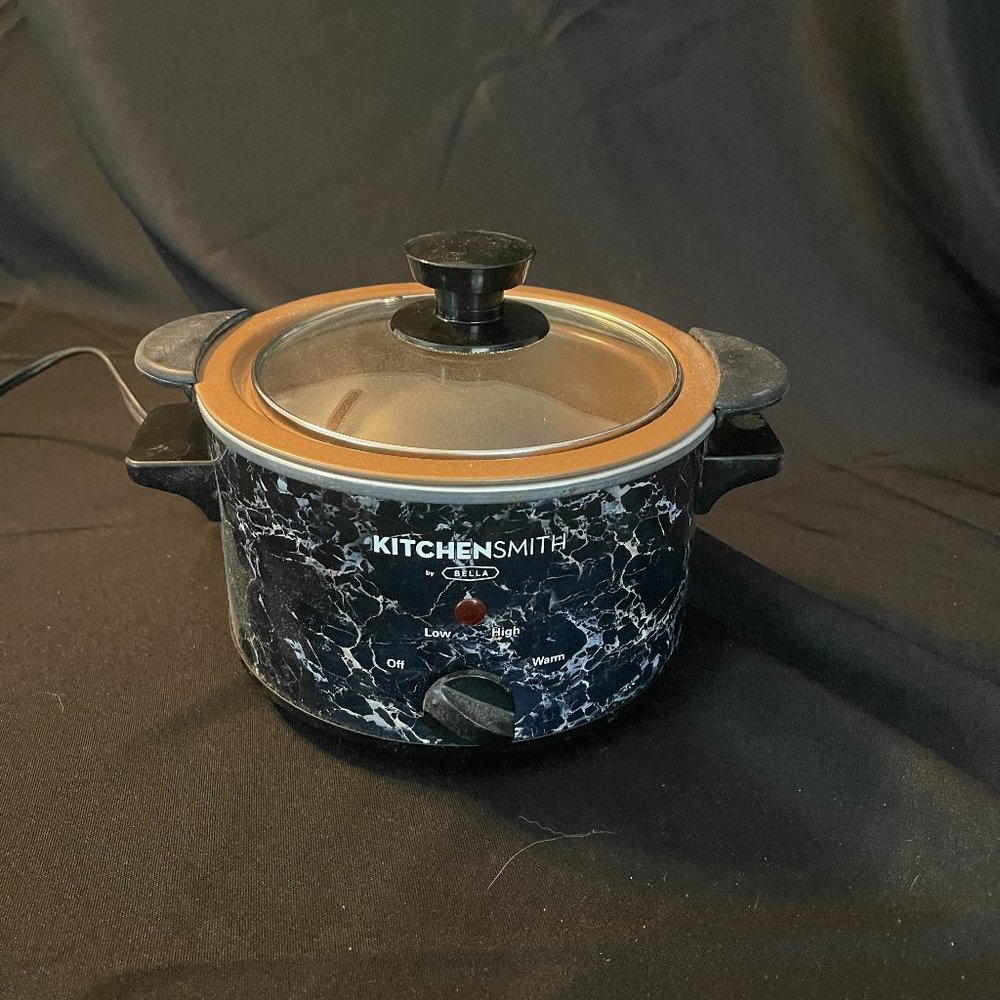 Bella 1.5 Qt Slow Cooker Crock Pot Used Once